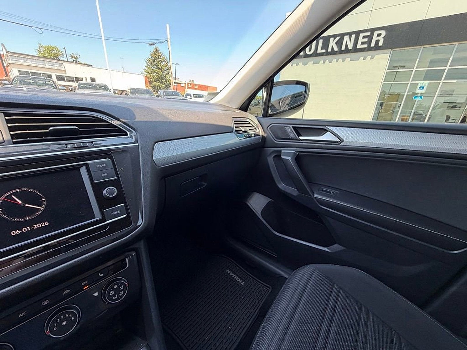 2022 Volkswagen Tiguan S