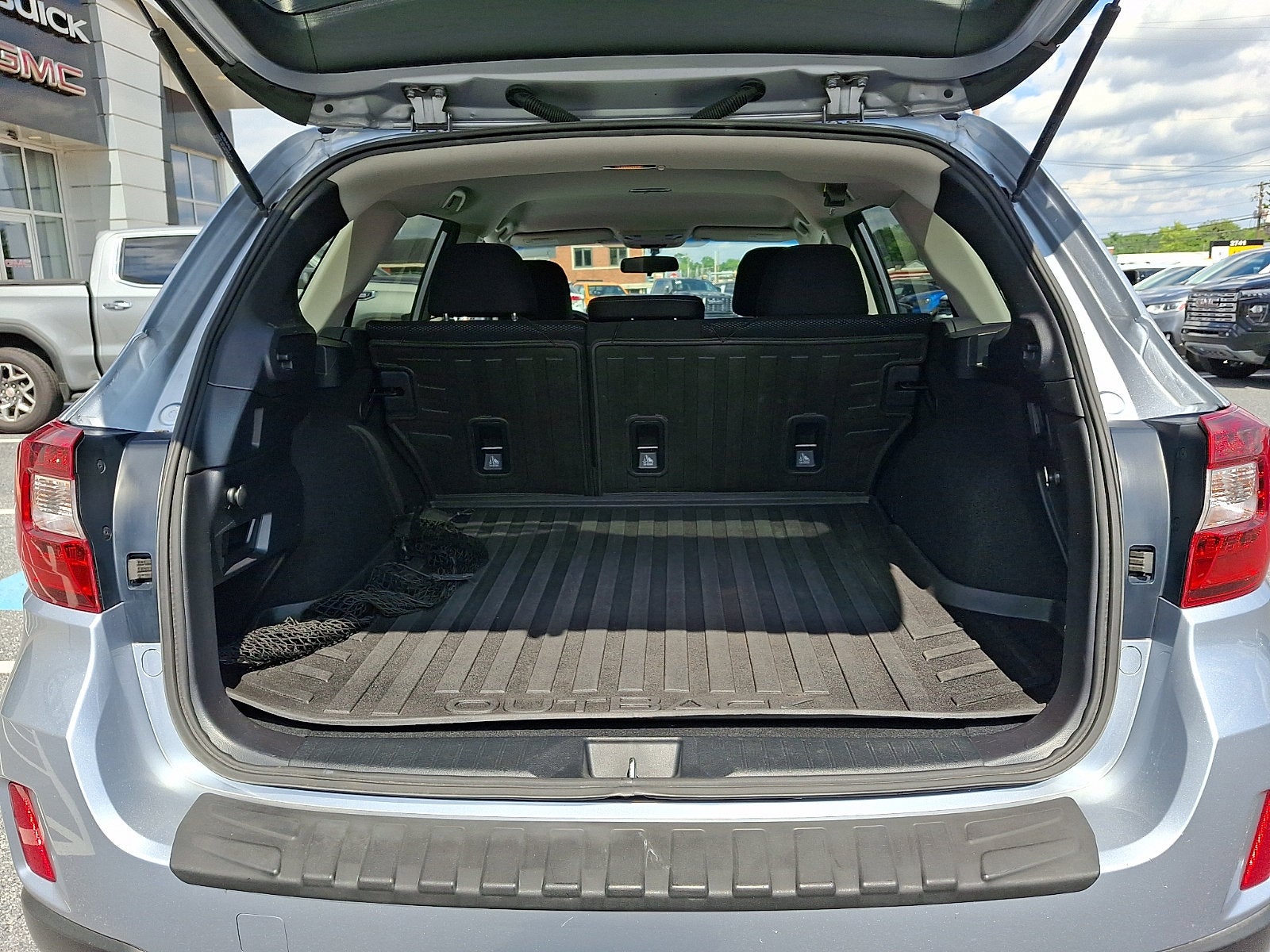 2017 Subaru Outback Premium