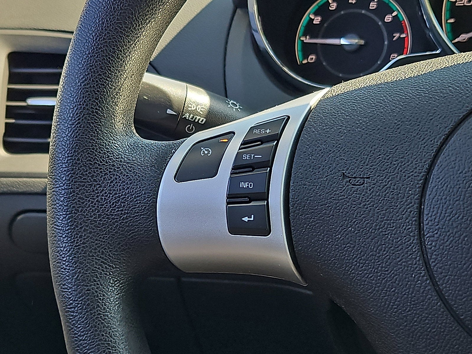 2012 Chevrolet Malibu LT w/1LT