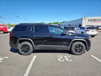2023 GMC Acadia AT4