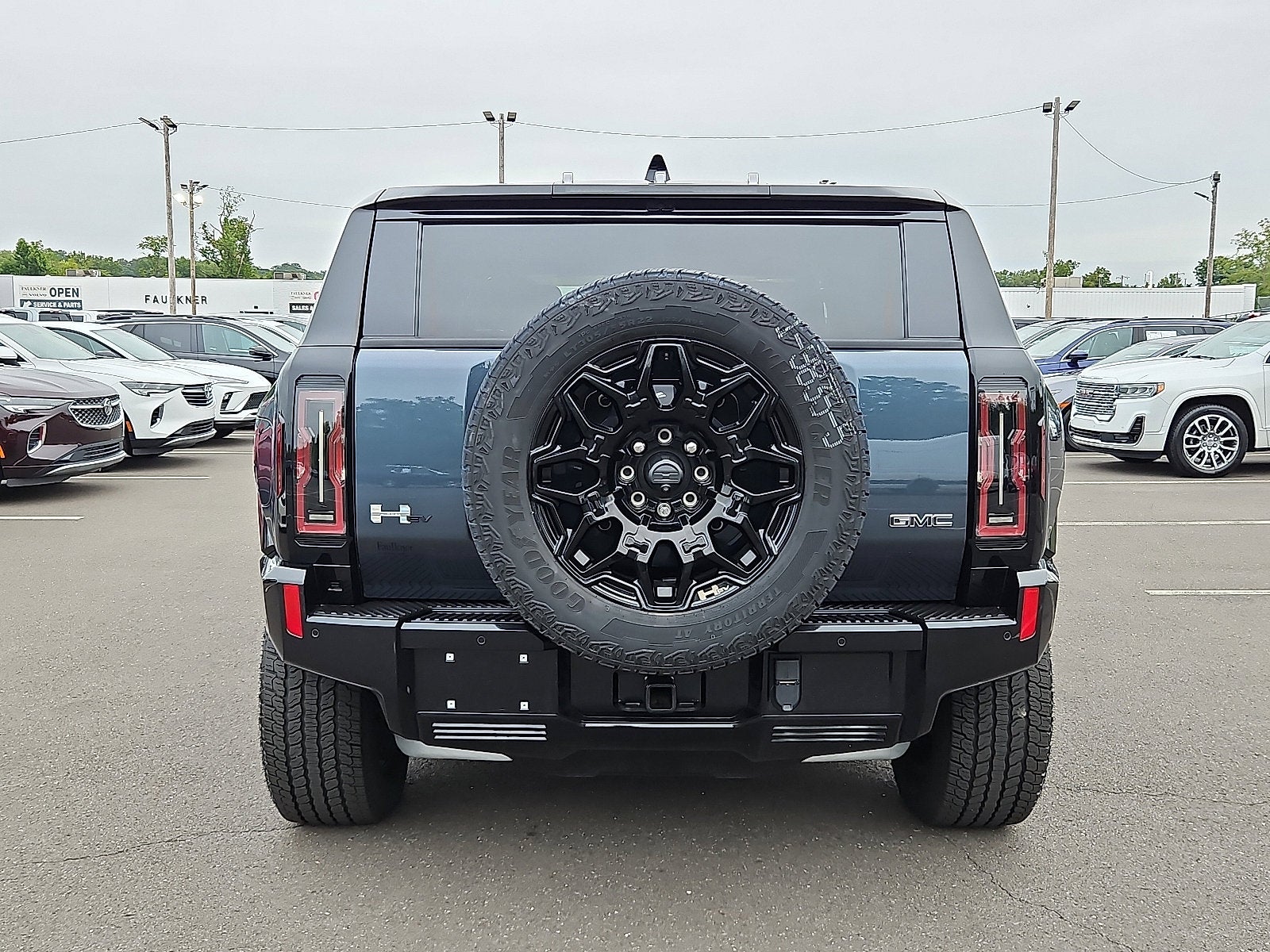 2025 GMC HUMMER EV SUV 2X