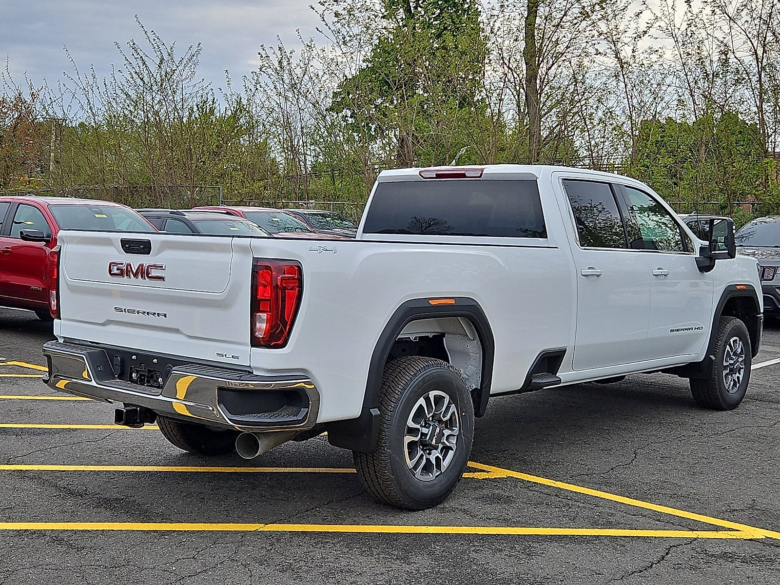 2026 GMC Sierra 2500 HD SLE