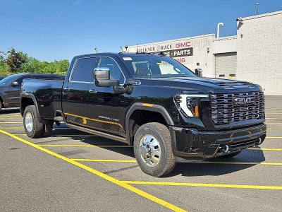 2026 GMC Sierra 3500 HD Denali Ultimate DRW