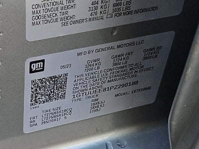 2023 GMC Sierra 1500 AT4
