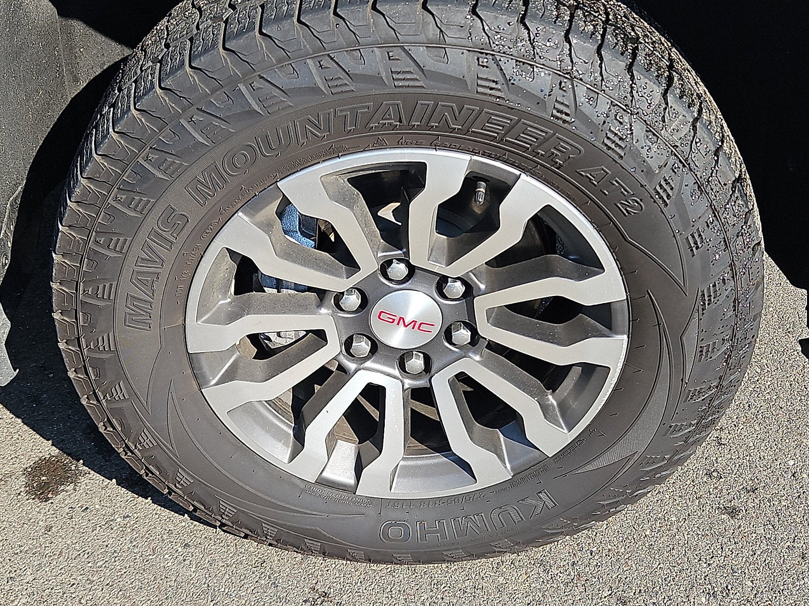 2023 GMC Sierra 1500 AT4