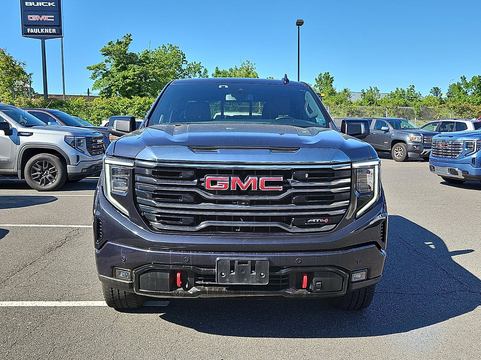 2024 GMC Sierra 1500 AT4