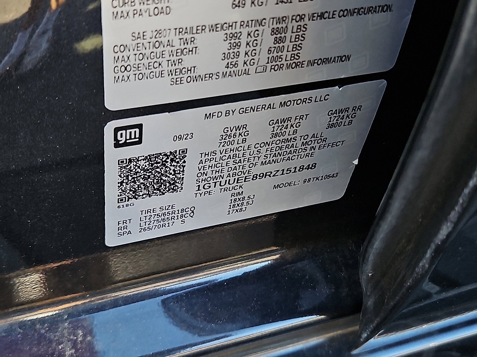 2024 GMC Sierra 1500 AT4