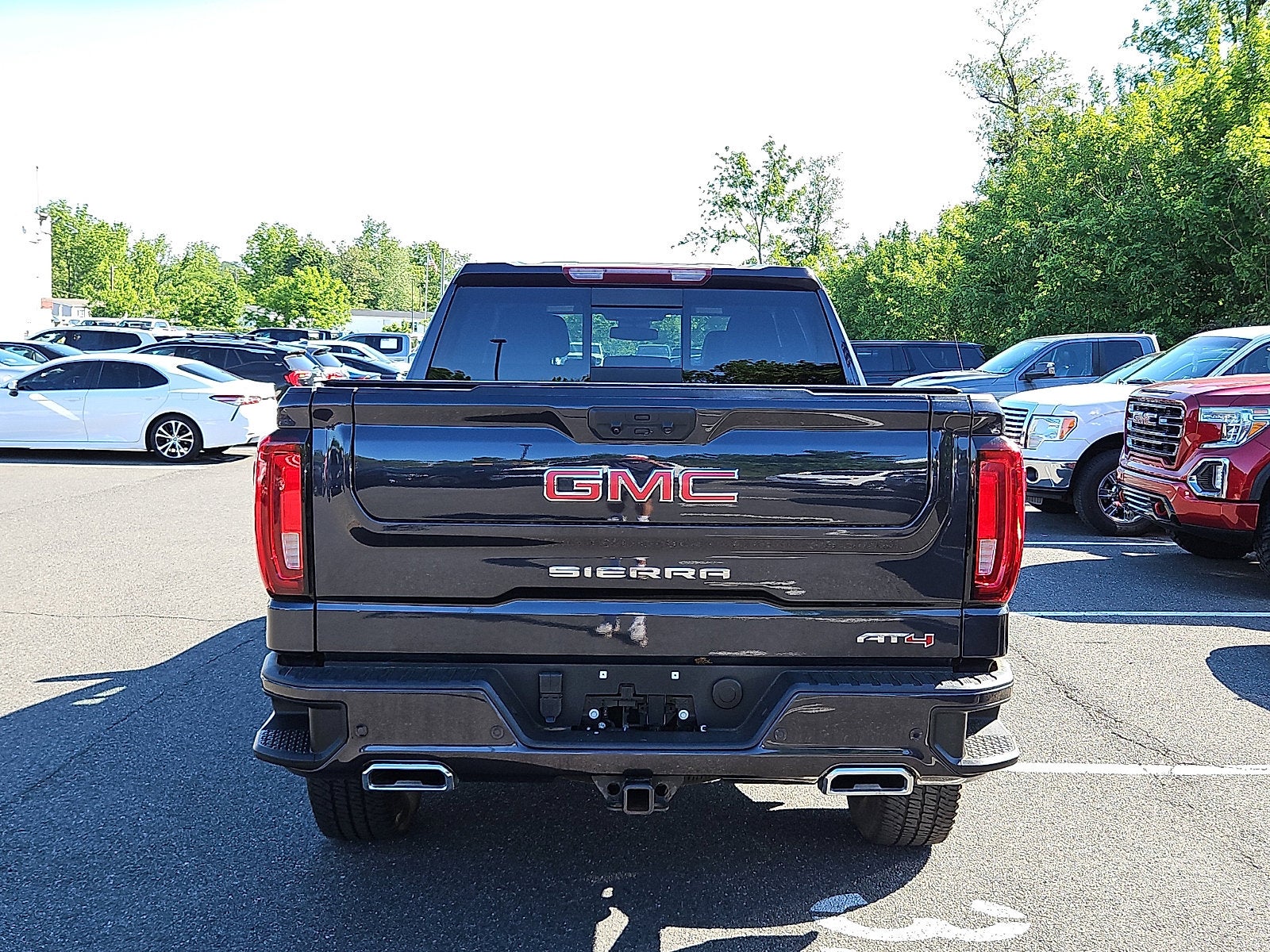 2024 GMC Sierra 1500 AT4