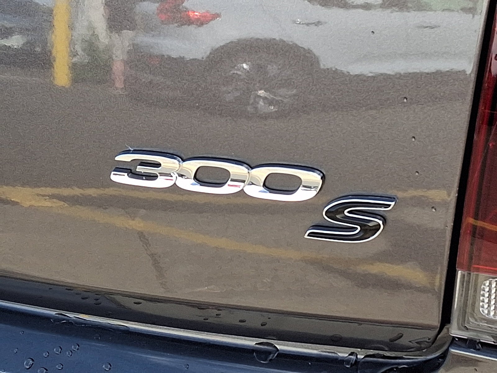 2018 Chrysler 300 300S