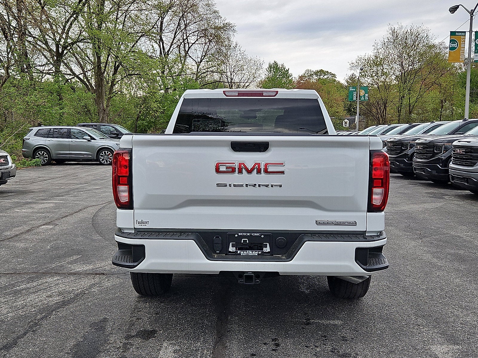 2026 GMC Sierra 1500 Elevation