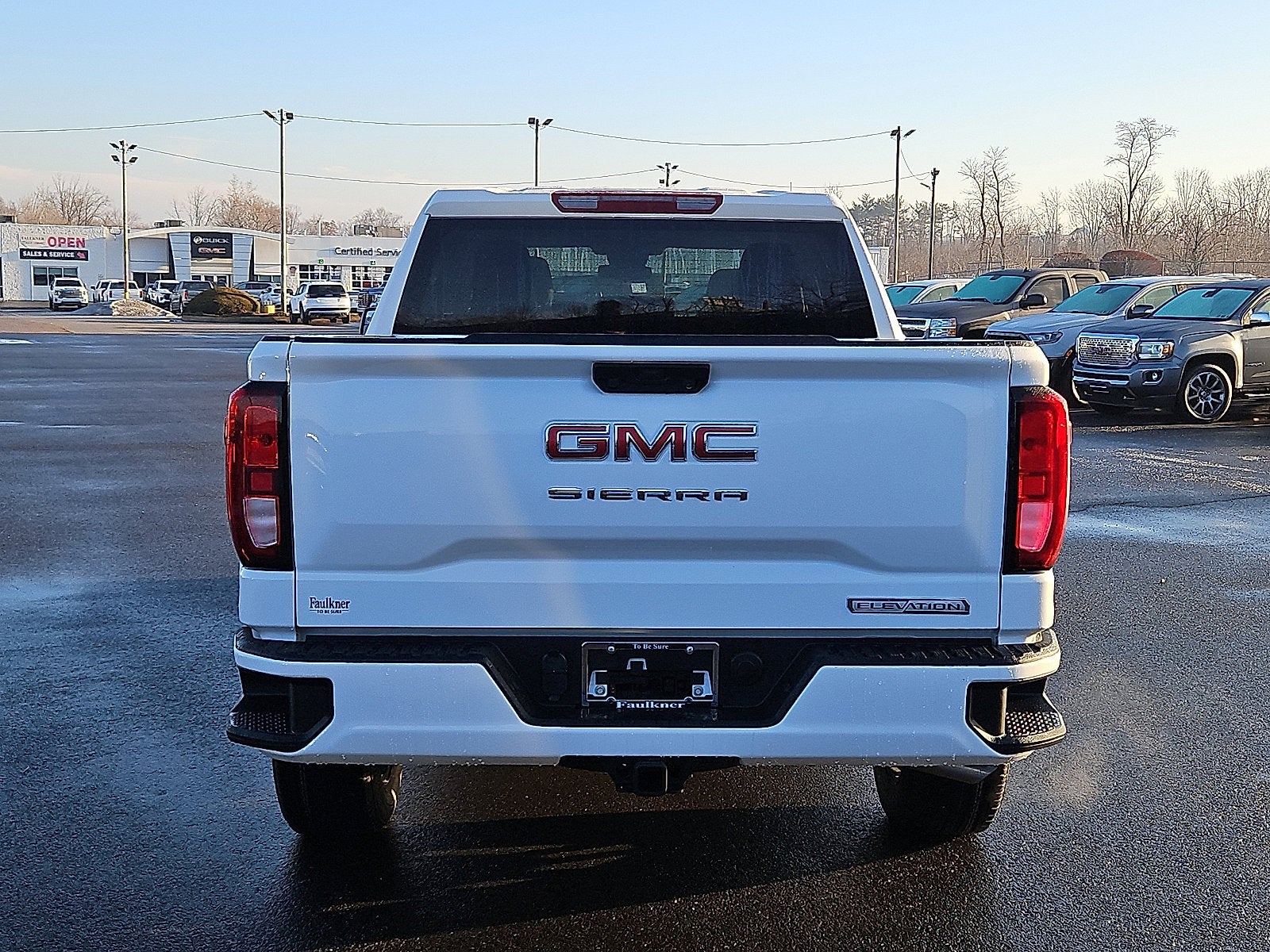 2026 GMC Sierra 1500 Elevation