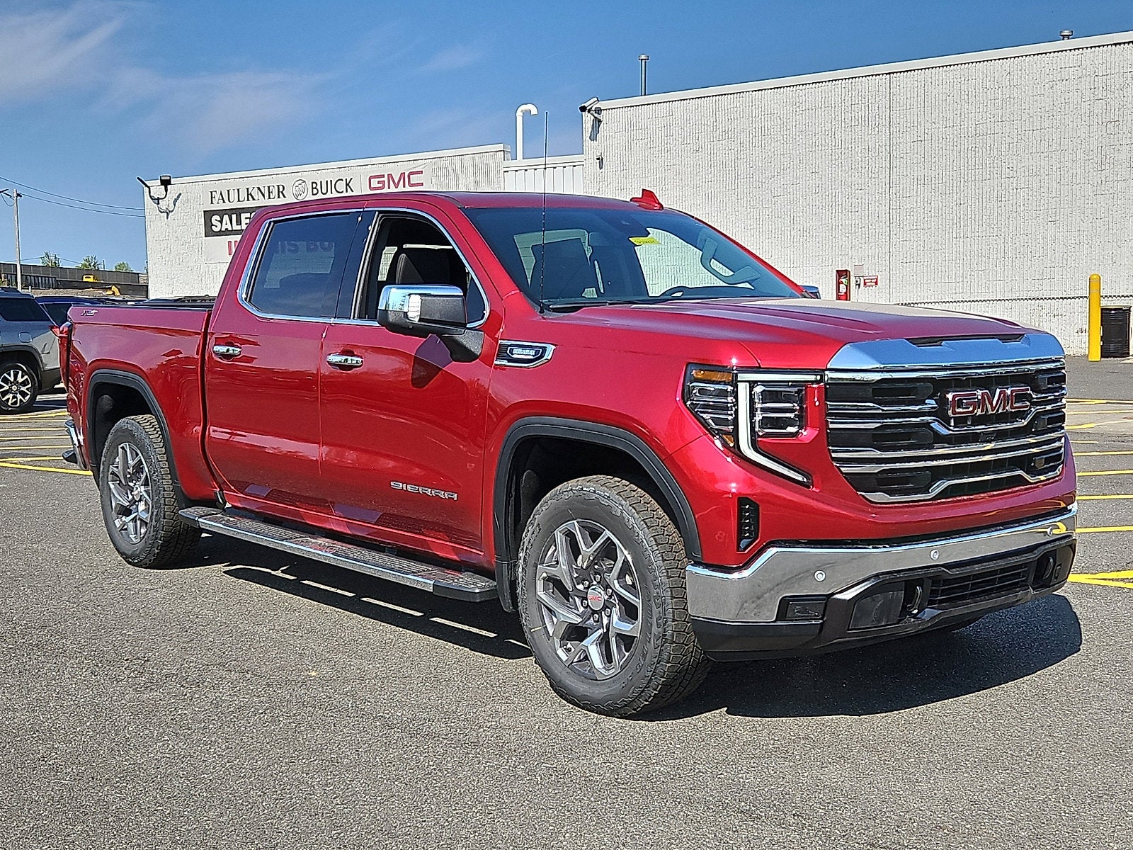 2026 GMC Sierra 1500 SLT