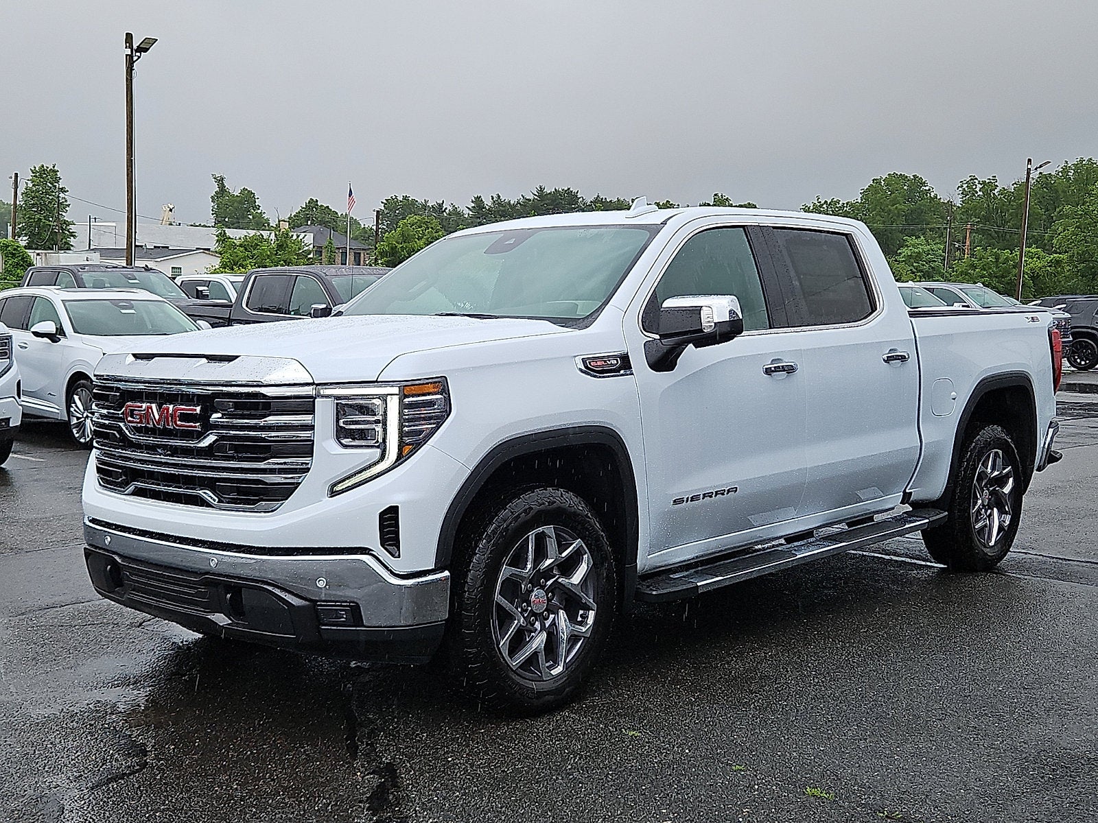 2026 GMC Sierra 1500 SLT
