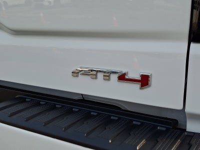 2025 GMC Sierra 1500 AT4