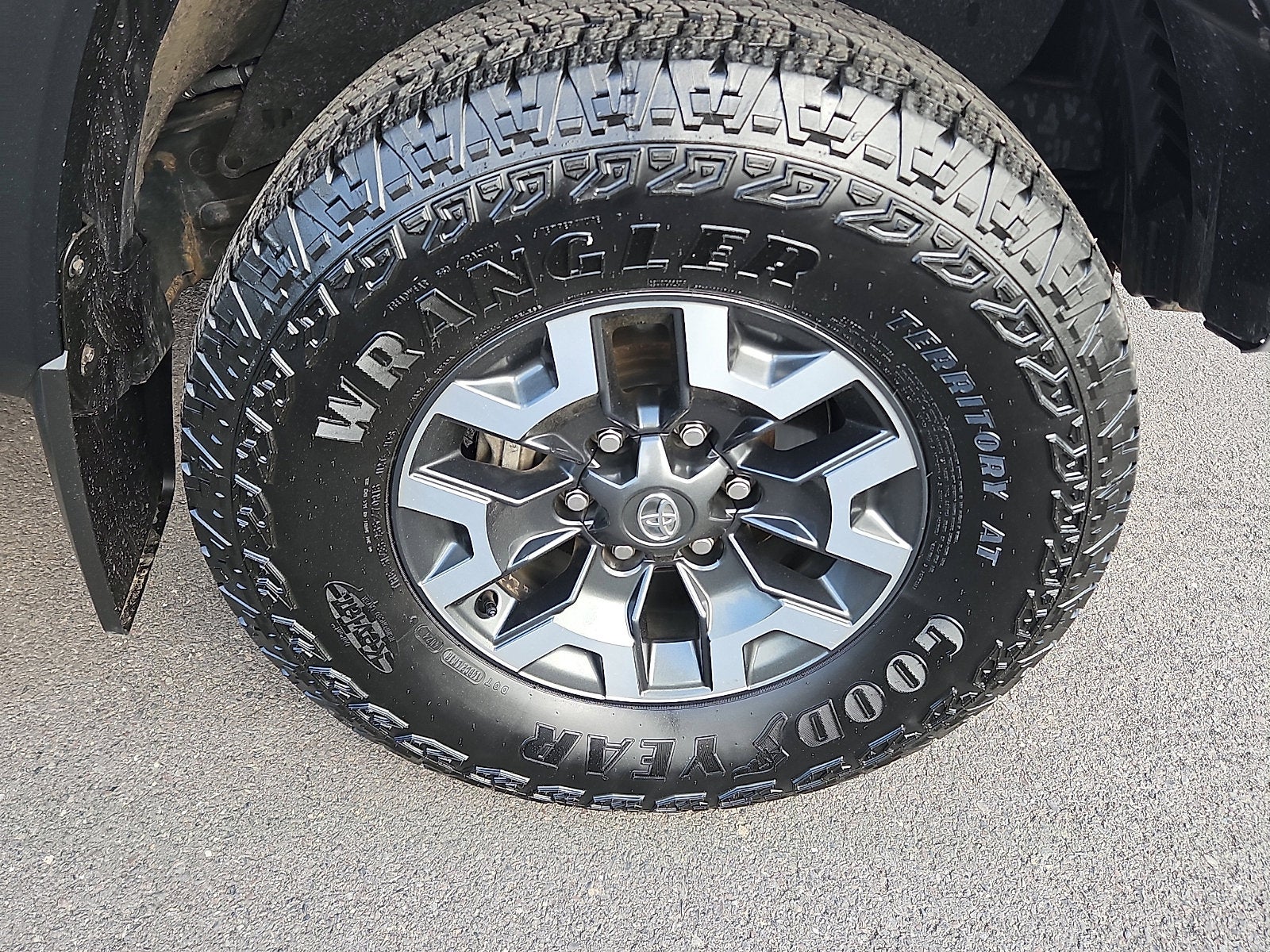 2021 Toyota Tacoma 4WD SR5