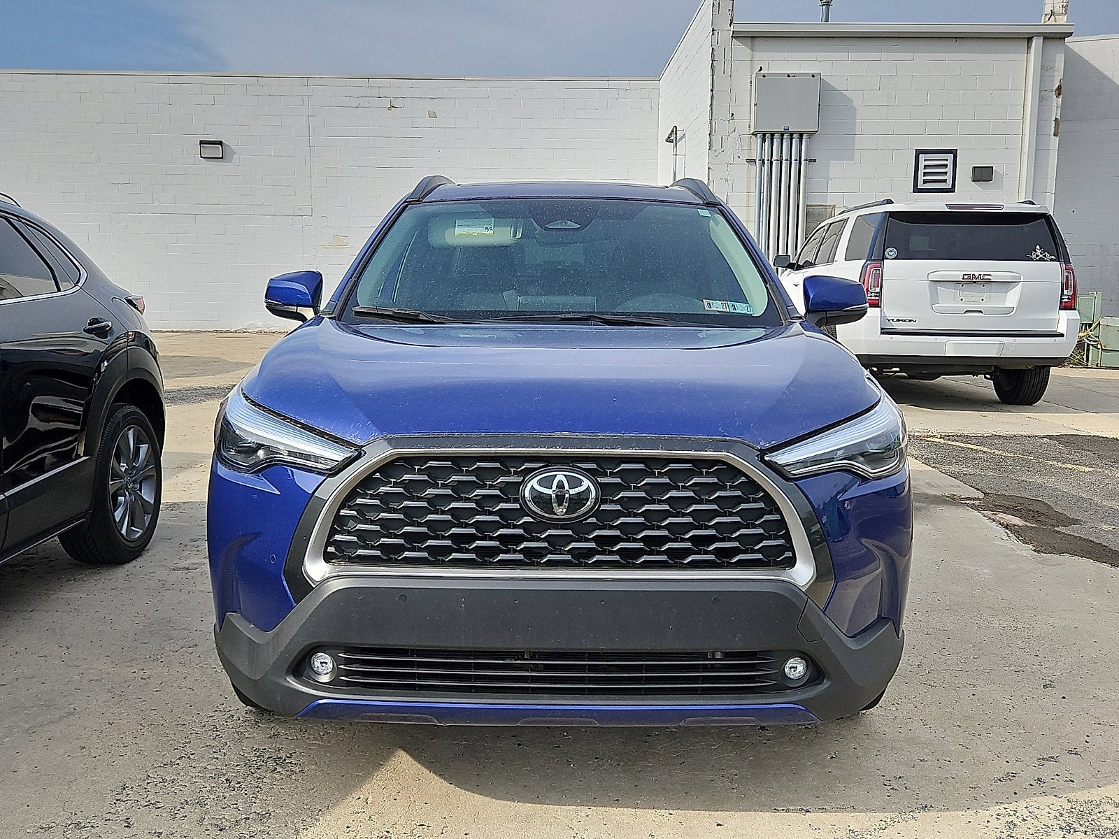 2023 Toyota Corolla Cross XLE