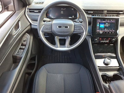 2024 Jeep Grand Cherokee Laredo 4x4