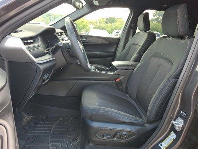 2024 Jeep Grand Cherokee Laredo 4x4