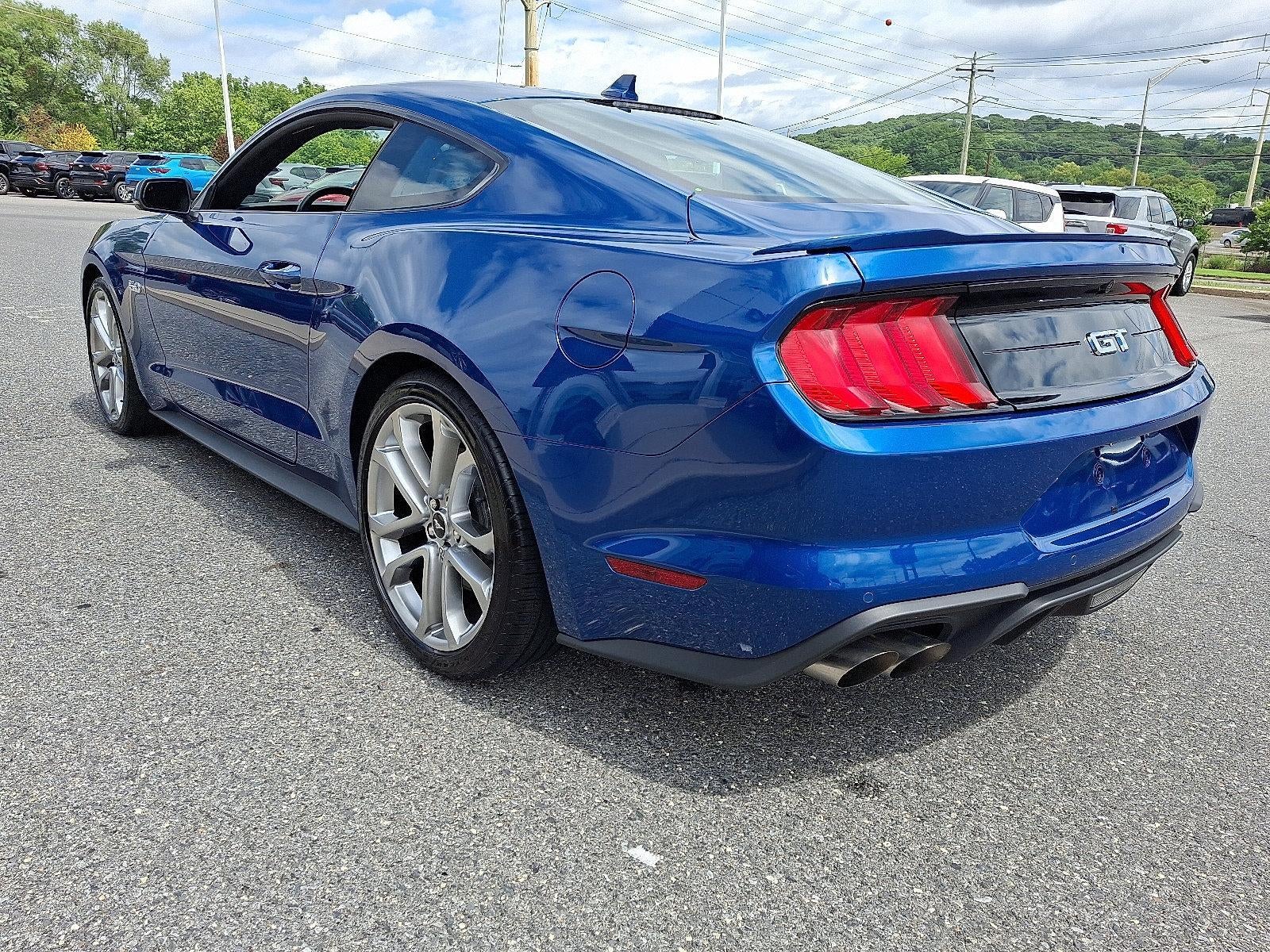 2022 Ford Mustang GT Premium Fastback