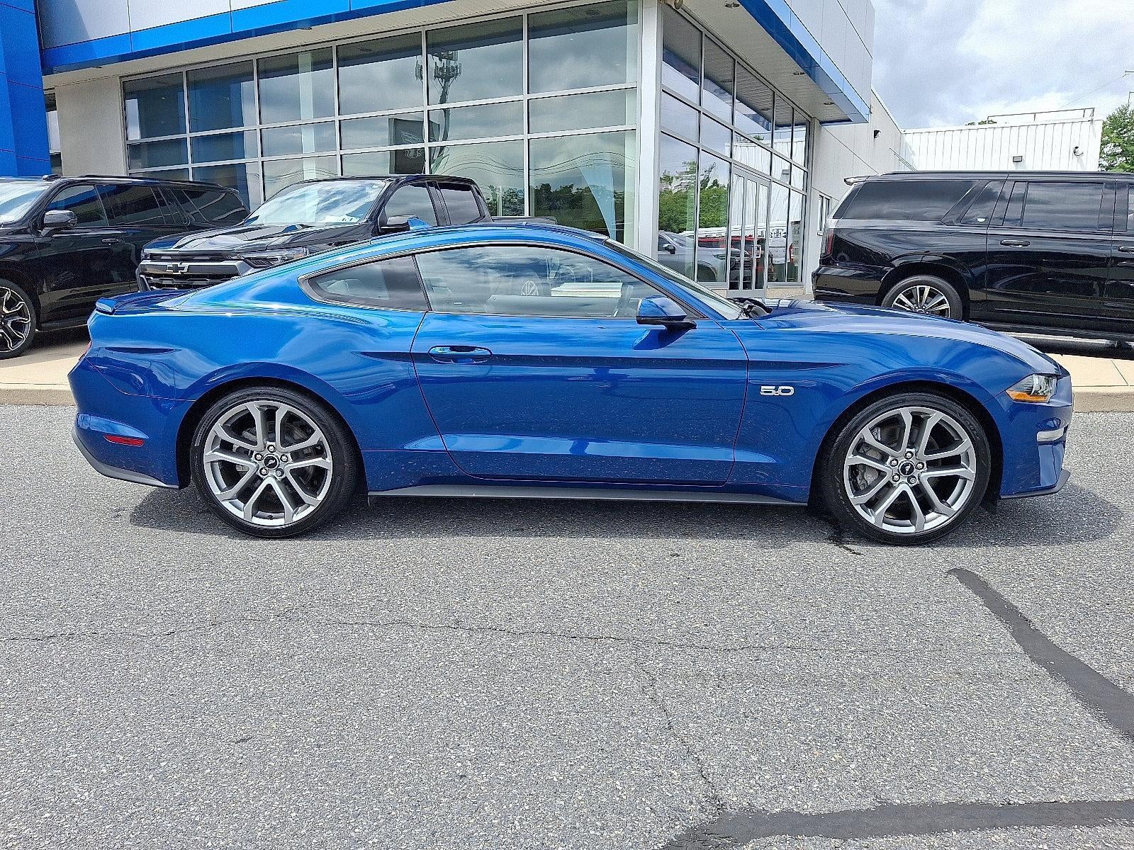 2022 Ford Mustang GT Premium Fastback