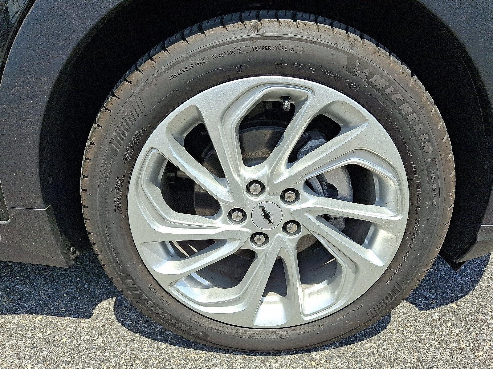 2027 Chevrolet Bolt FWD 4dr LT