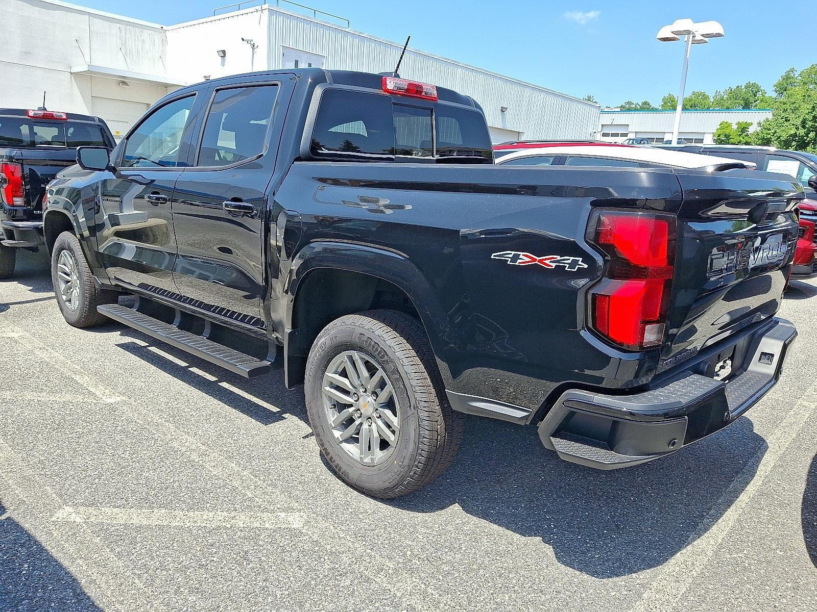 2026 Chevrolet Colorado Crew Cab Short Box 4-Wheel Drive LT