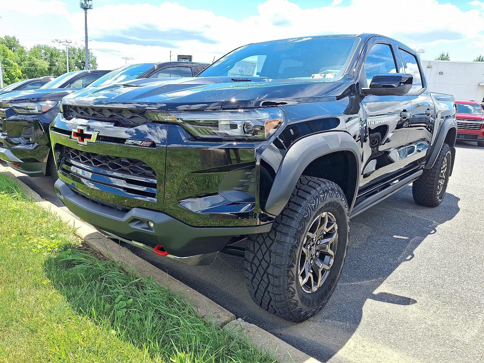 2026 Chevrolet Colorado Crew Cab Short Box 4-Wheel Drive ZR2