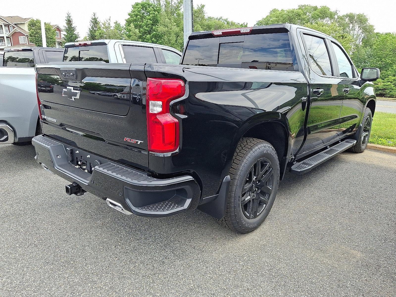 2026 Chevrolet Silverado 1500 Crew Cab Short Box 4-Wheel Drive RST