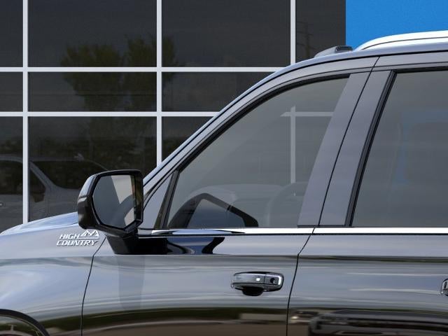 2026 Chevrolet Suburban 4WD High Country