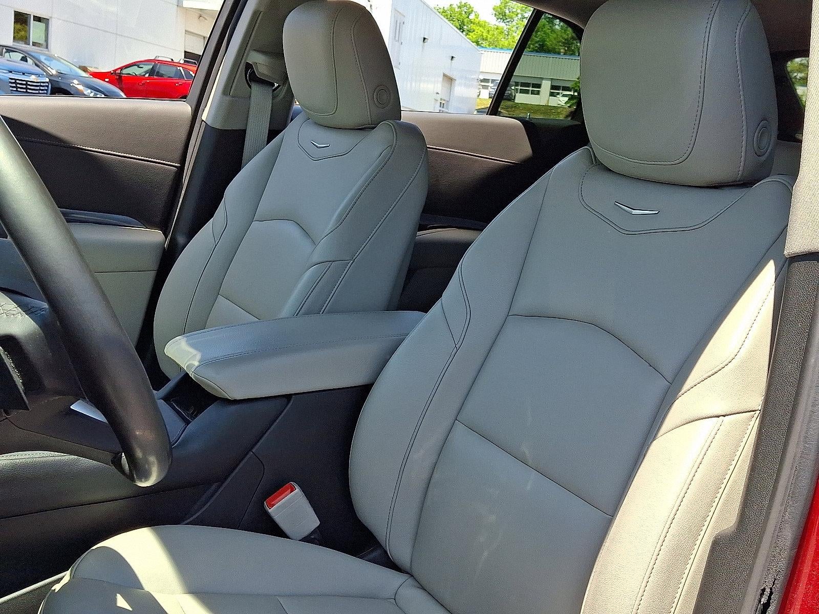 2023 Cadillac XT4 Luxury