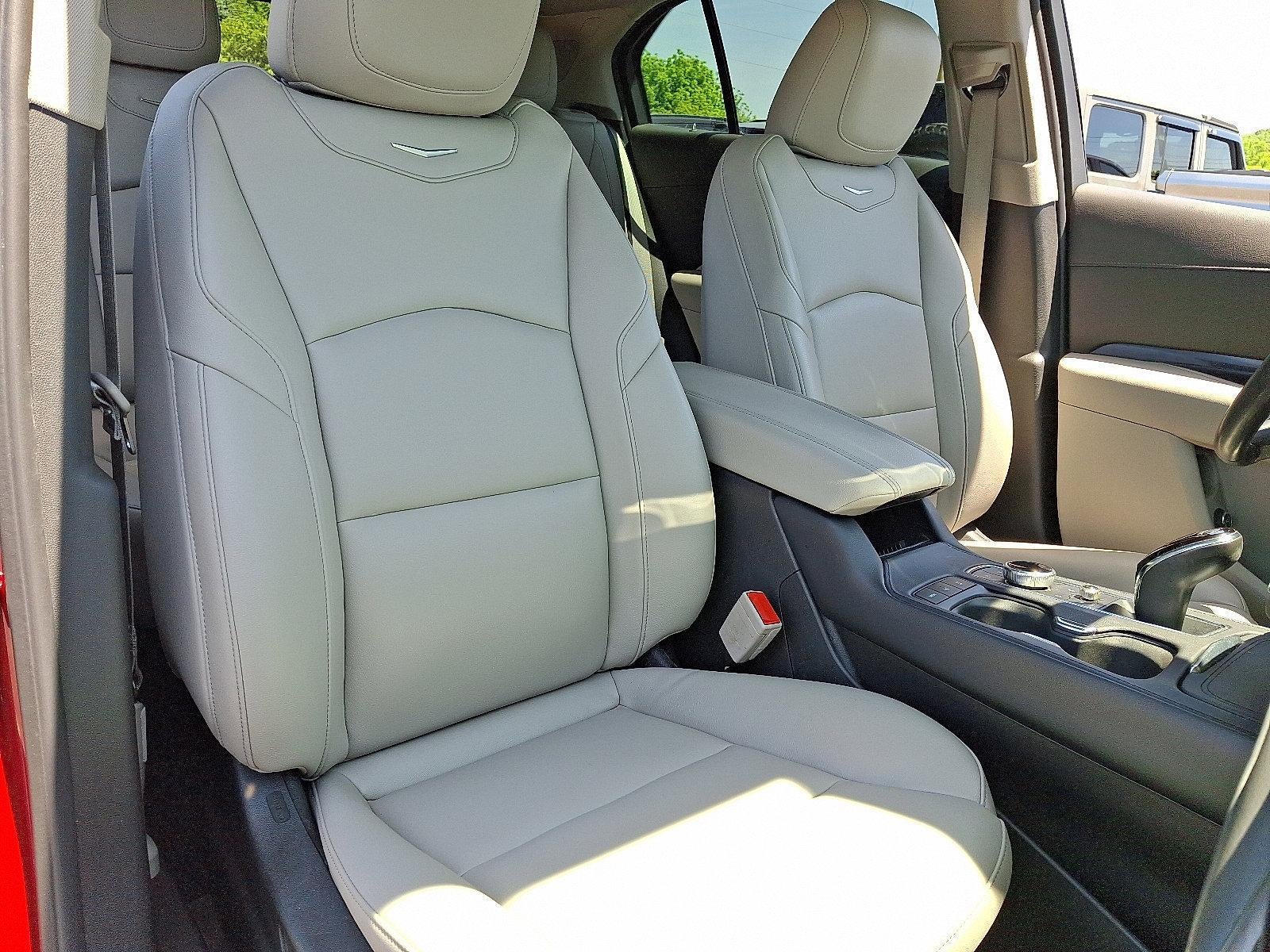 2023 Cadillac XT4 Luxury
