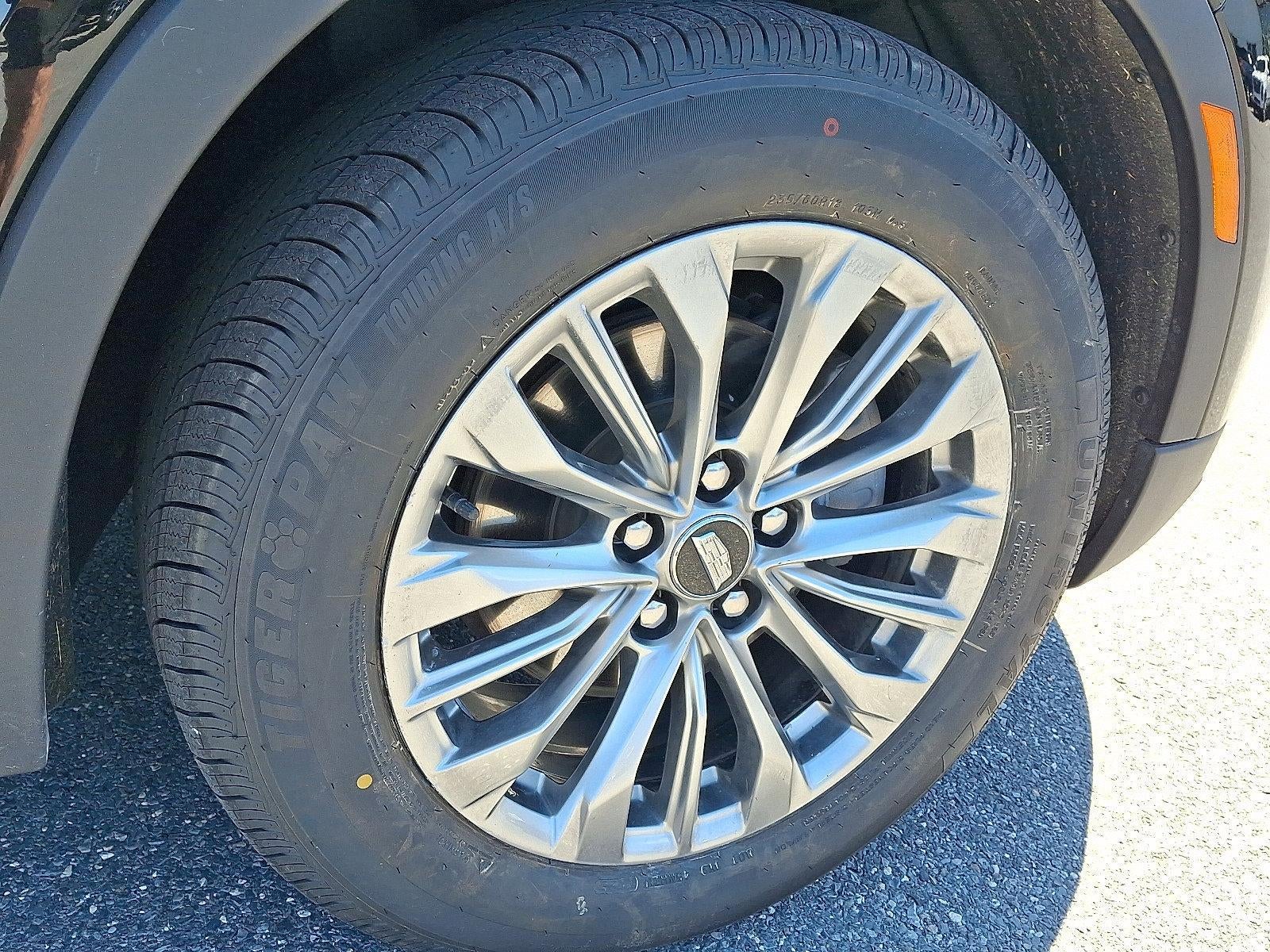 2025 Cadillac XT4 Premium Luxury