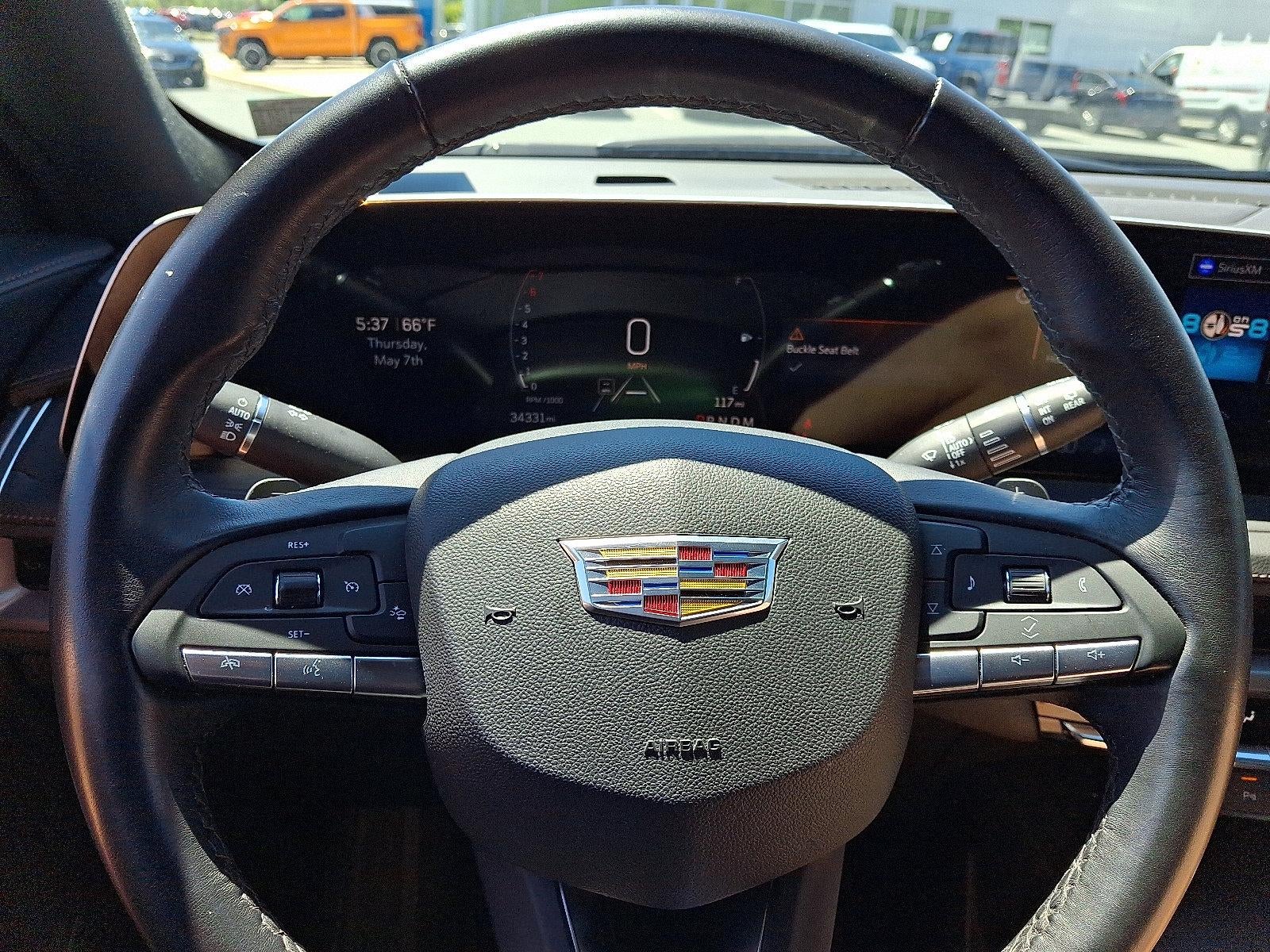 2025 Cadillac XT4 Premium Luxury