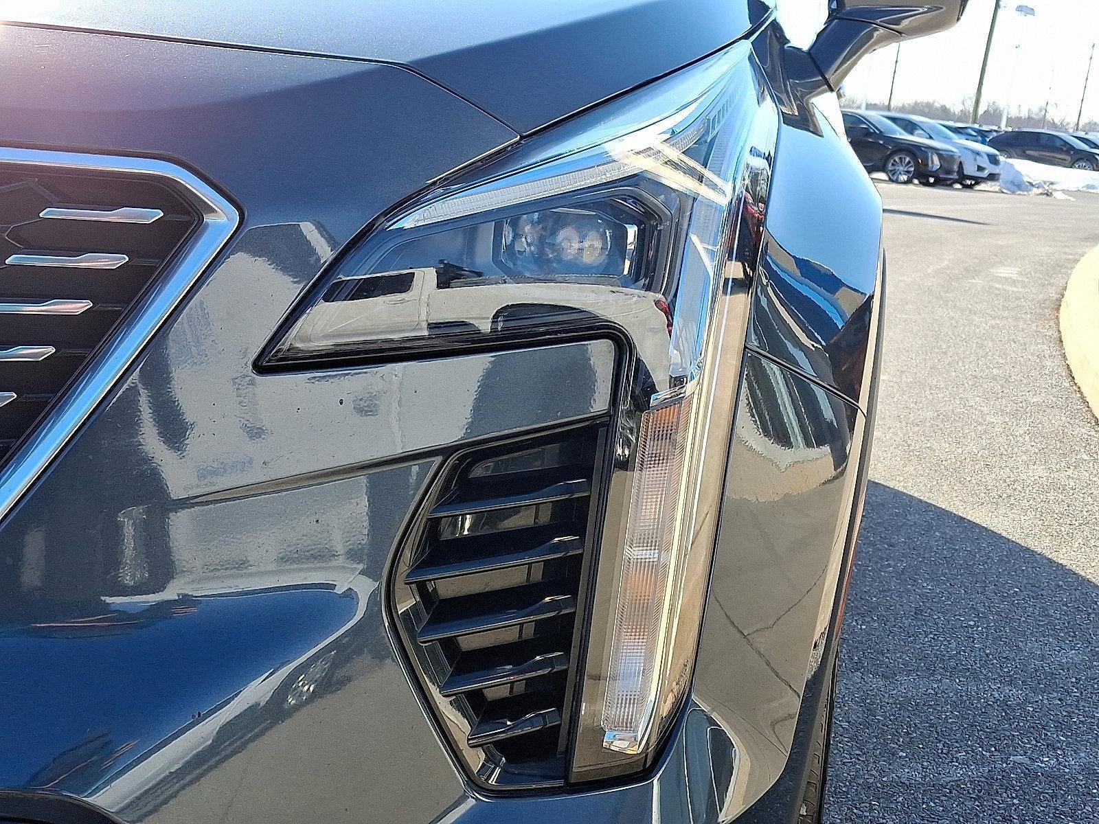 2020 Cadillac XT4 Premium Luxury