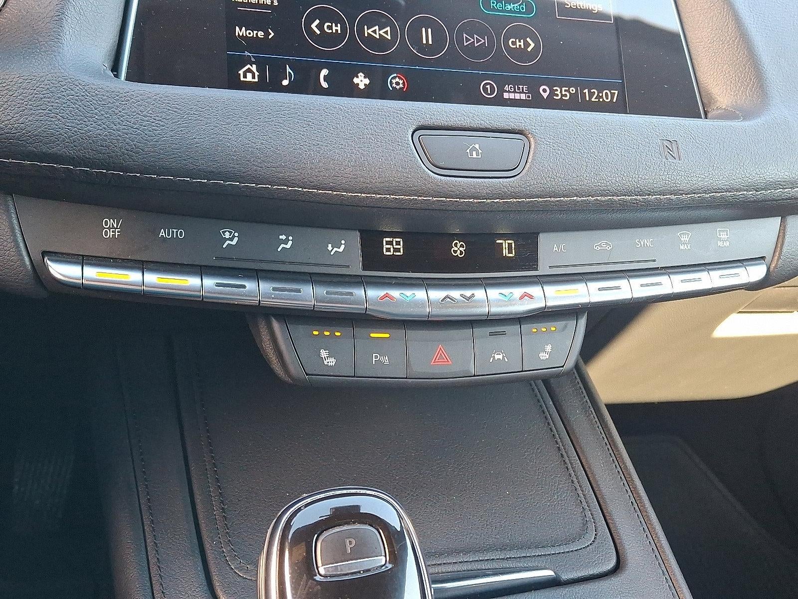 2020 Cadillac XT4 Premium Luxury