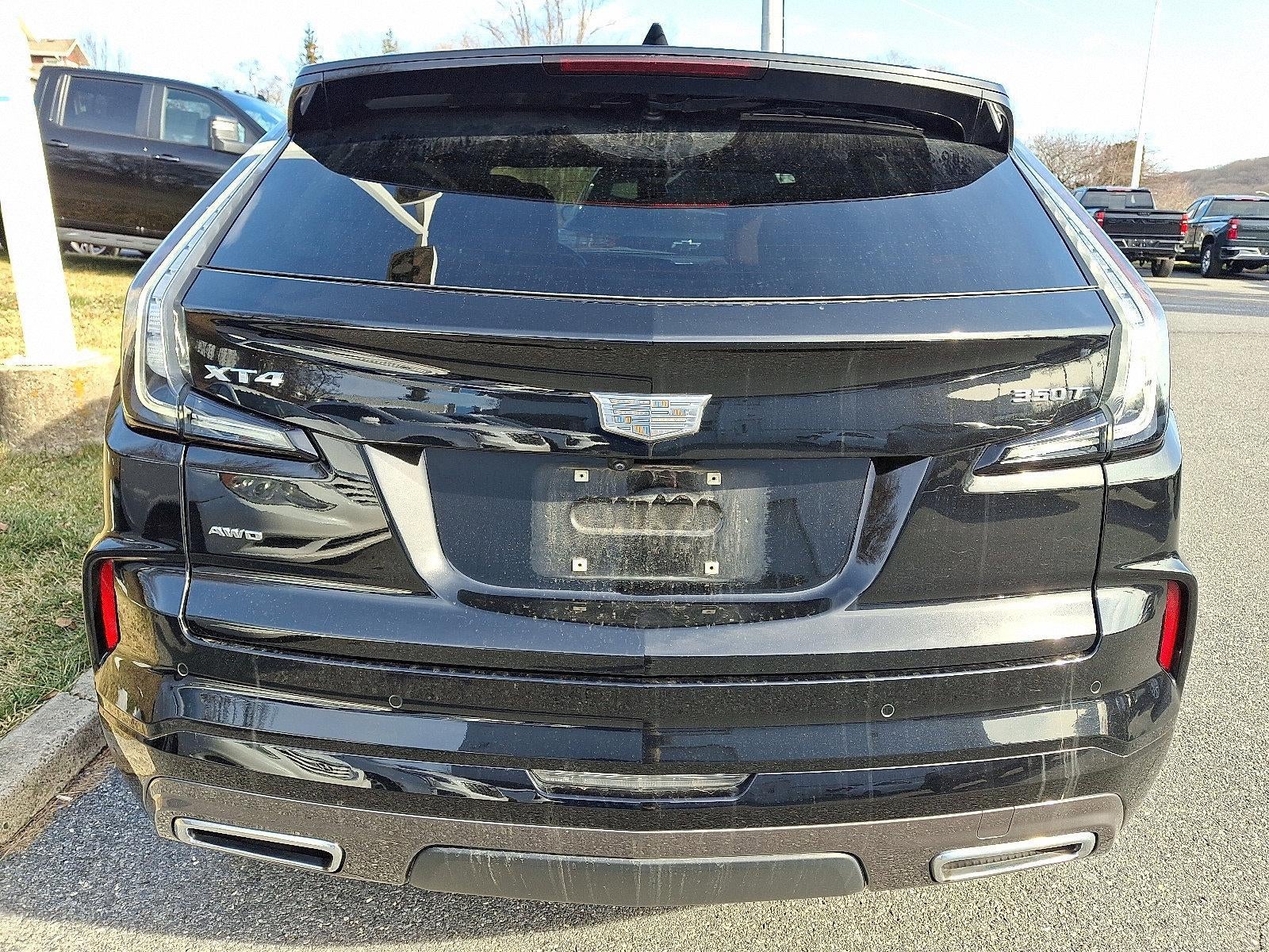 2024 Cadillac XT4 Sport