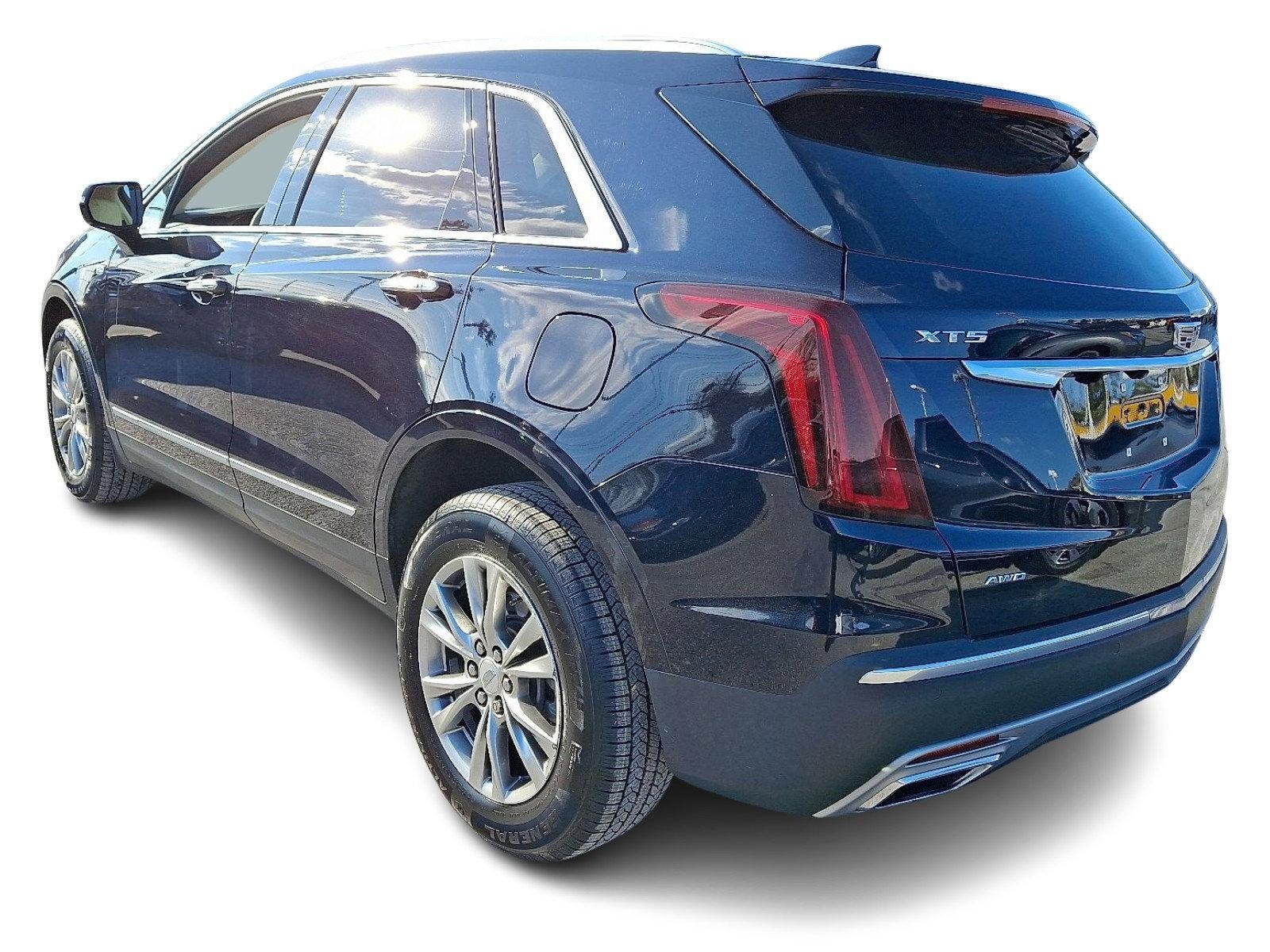 2022 Cadillac XT5 Premium Luxury