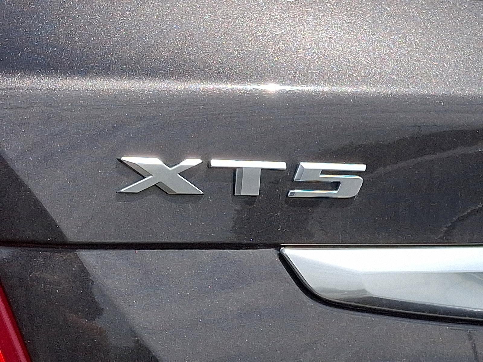 2018 Cadillac XT5 Luxury AWD