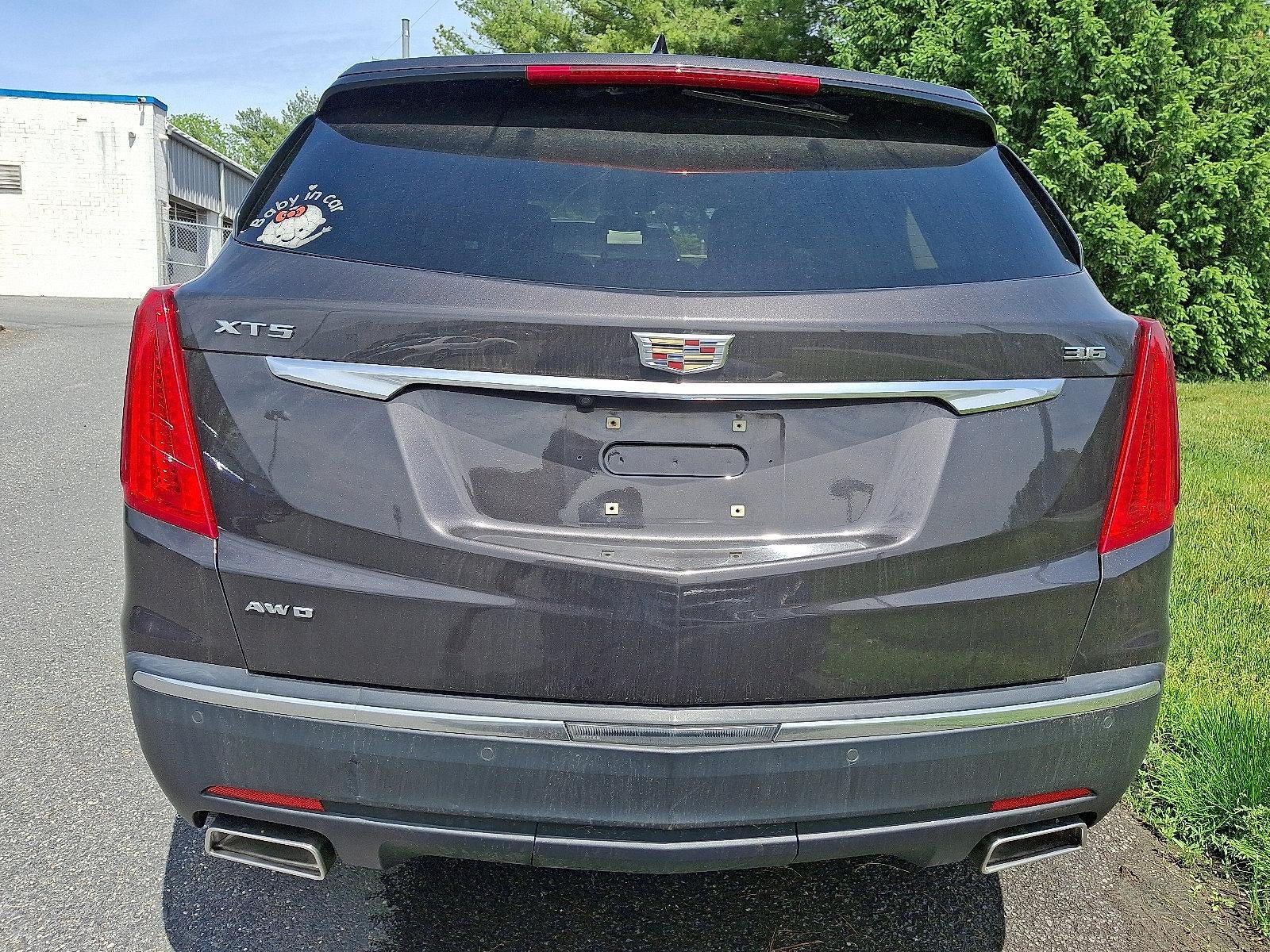 2018 Cadillac XT5 Luxury AWD