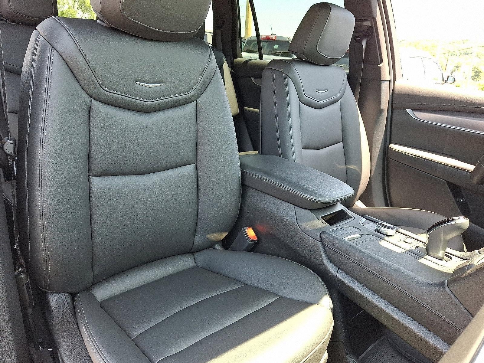 2024 Cadillac XT6 Luxury