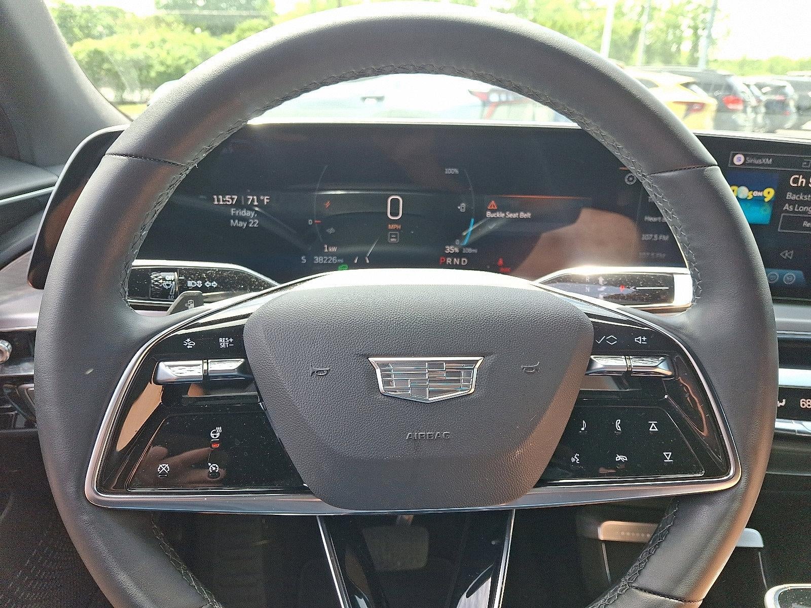 2024 Cadillac LYRIQ Luxury 1