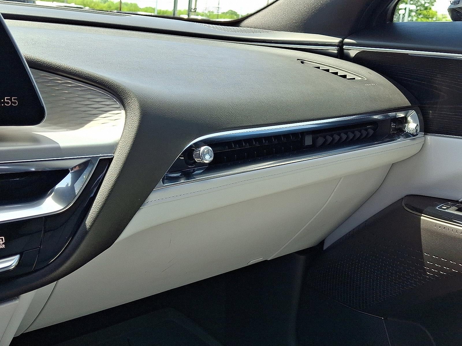 2024 Cadillac LYRIQ Luxury 1