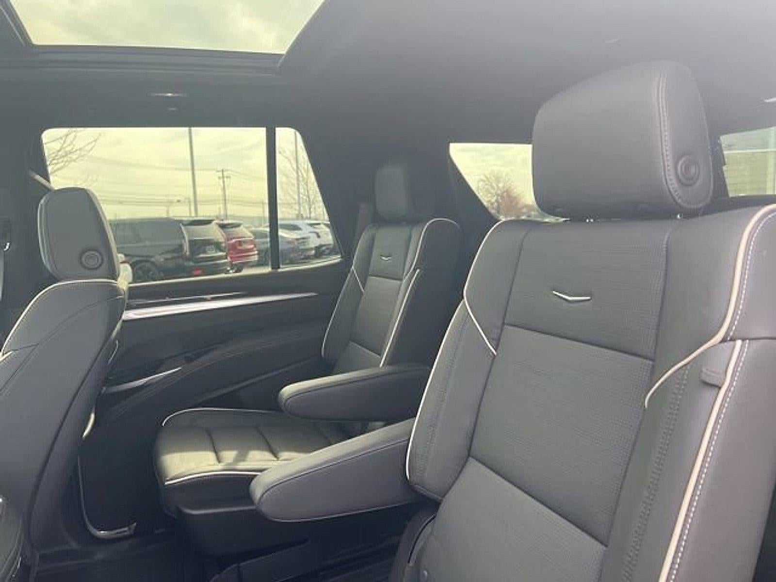 2025 Cadillac Escalade Premium Luxury
