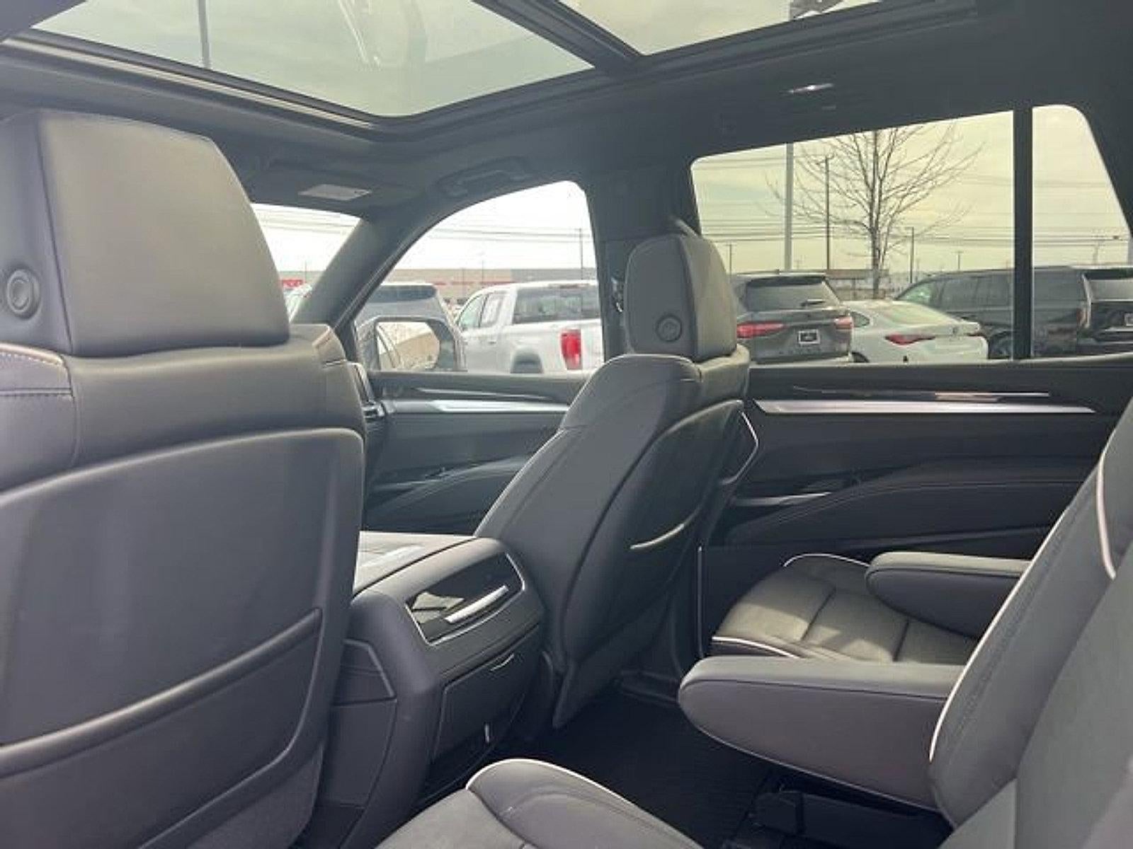 2025 Cadillac Escalade Premium Luxury
