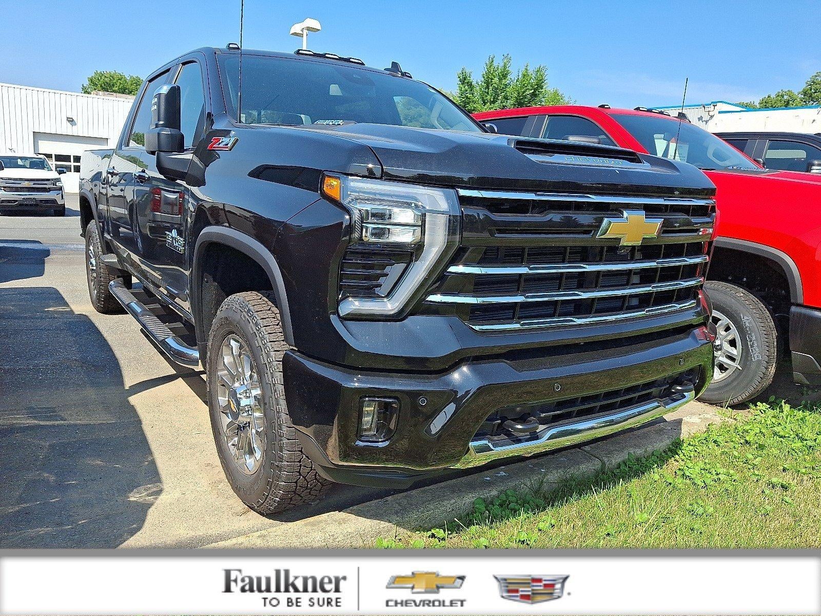 2026 Chevrolet Silverado 2500 HD Crew Cab Standard Box 4-Wheel Drive LT