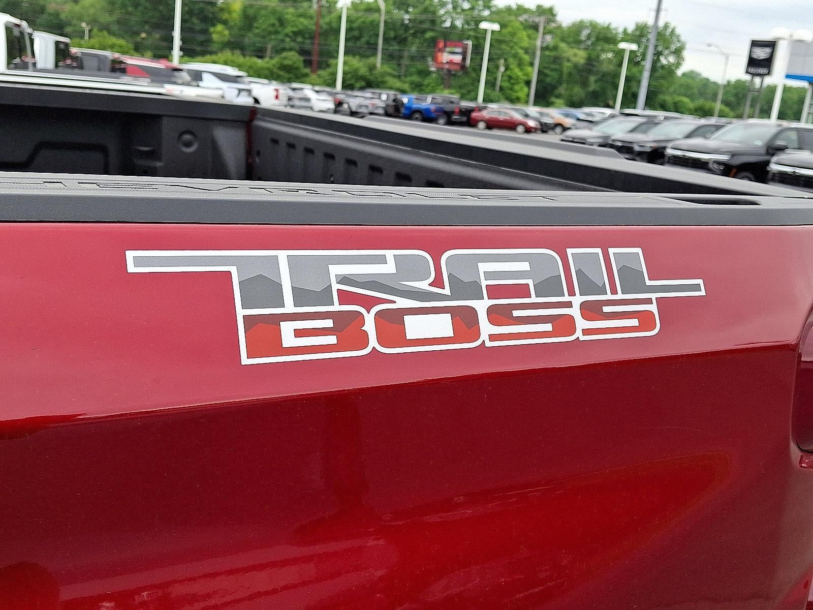 2026 Chevrolet Silverado 1500 Crew Cab Short Box 4-Wheel Drive LT Trail Boss