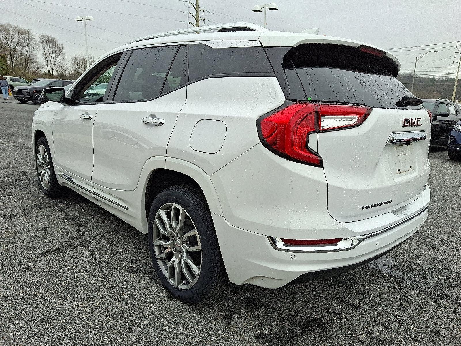 2023 GMC Terrain Denali