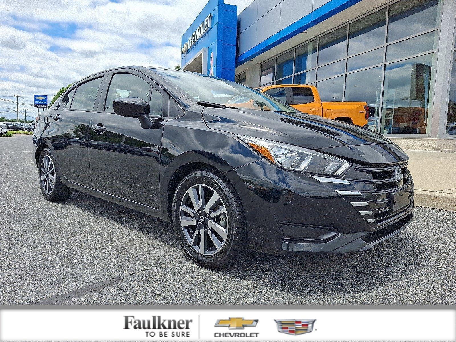 2023 Nissan Versa SV