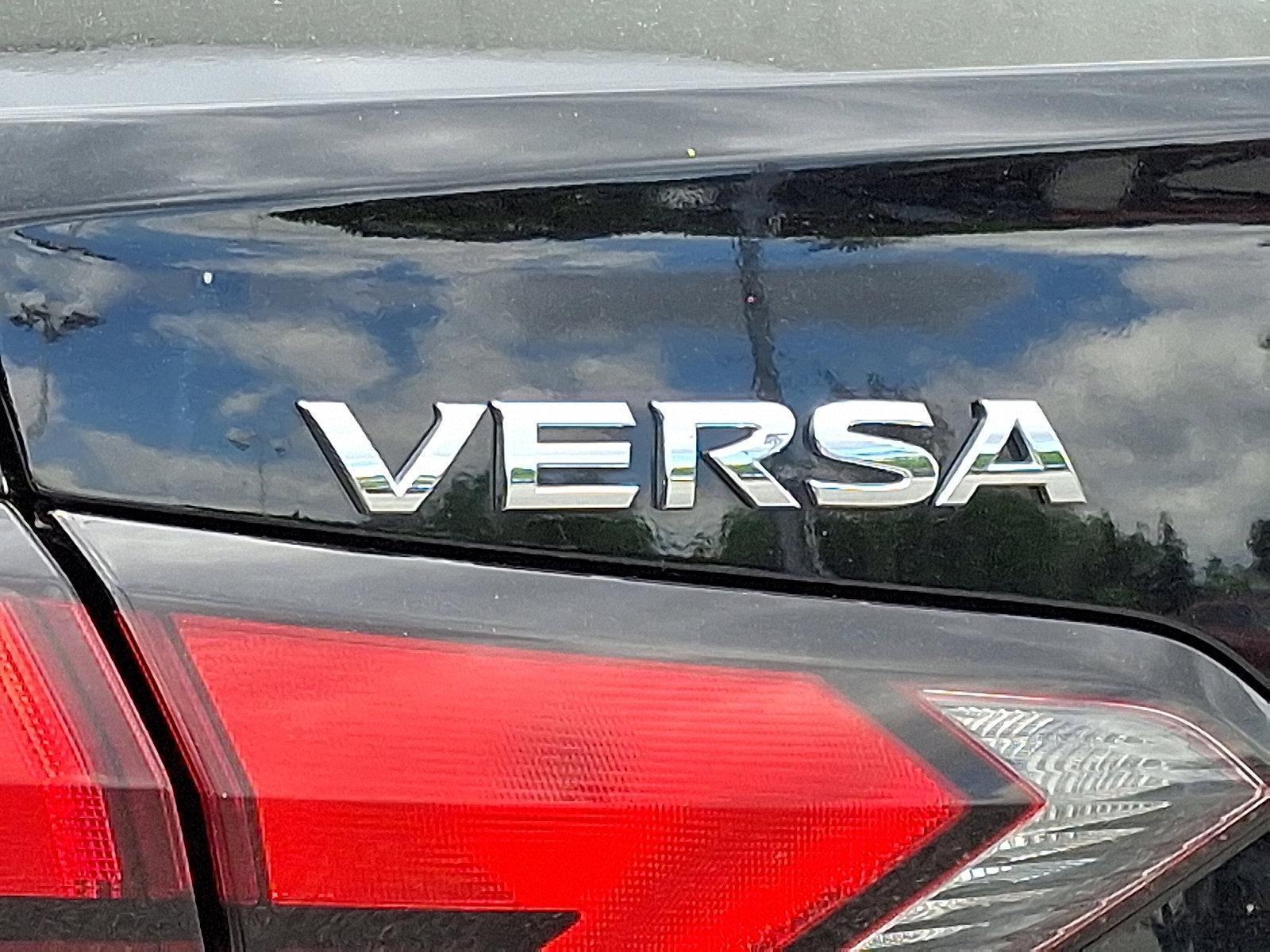 2023 Nissan Versa SV