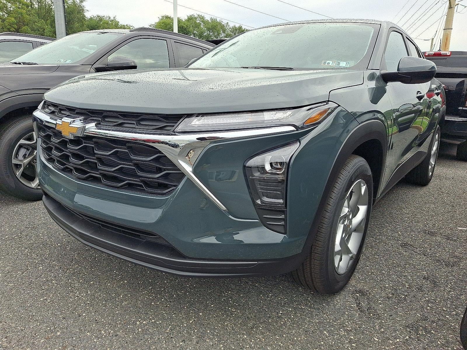 2026 Chevrolet Trax FWD 4dr LS